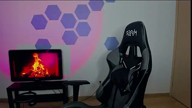 Snapshot of Chris_Tyson chatting on February 24, 2025, 11:43 am Chris Tyson online show from February 24, 2025, 11:43 am