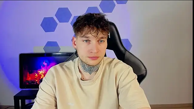 Snapshot of Chris_Tyson chatting on March 1, 2025, 11:04 pm Chris Tyson online show from March 1, 2025, 11:04 pm