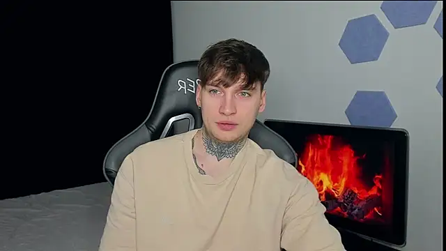 Snapshot of Chris_Tyson chatting on March 16, 2025, 12:12 am Chris Tyson online show from March 16, 2025, 12:12 am