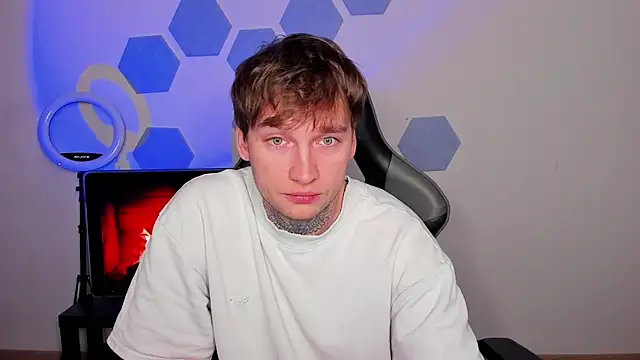 Snapshot of Chris_Tyson chatting on October 25, 2025, 10:04 pm Chris Tyson online show from October 25, 2025, 10:04 pm