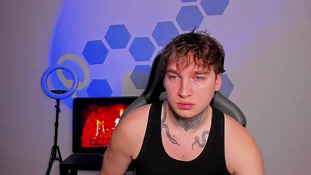 Snapshot of Chris_Tyson chatting on November 1, 2025, 10:12 pm Chris Tyson online show from November 1, 2025, 10:12 pm