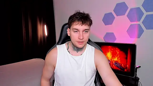 Snapshot of Chris_Tyson chatting on December 21, 2025, 12:45 pm Chris Tyson online show from December 21, 2025, 12:45 pm