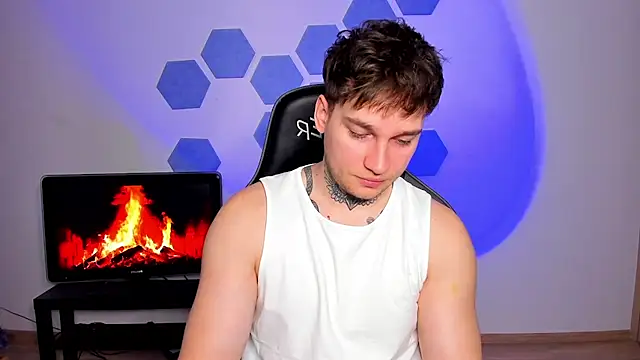 Snapshot of Chris_Tyson chatting on January 7, 2026, 10:51 am Chris Tyson online show from January 7, 2026, 10:51 am