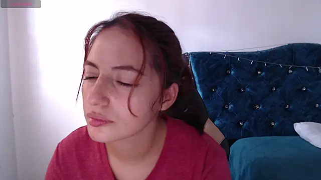 Kate lorens9 online show from March 19, 2025, 4:45 pm