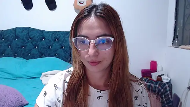 Kate lorens9 online show from July 16, 2026, 11:44 pm