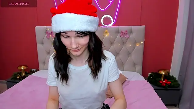 Lili flowerr online show from January 2, 2025, 3:29 pm