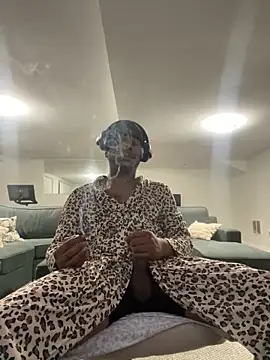 Snapshot of BiigDipper chatting on December 6, 2024, 7:54 am BiigDipper online show from December 6, 2024, 7:54 am