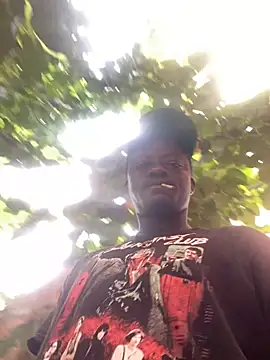 Snapshot of BigBrotherFreak chatting on April 11, 2026, 8:18 am BigBrotherFreak online show from April 11, 2026, 8:18 am