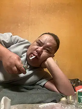 Snapshot of punk0805 chatting on October 11, 2025, 11:31 am punk0805 online show from October 11, 2025, 11:31 am