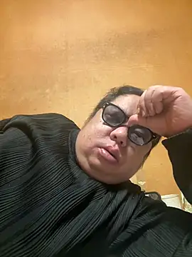 Snapshot of punk0805 chatting on February 4, 2026, 10:54 am punk0805 online show from February 4, 2026, 10:54 am