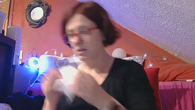 lanax online show from April 28, 2026, 12:21 pm