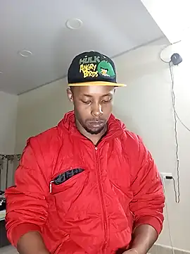 AlejoKhalifa  online show from March 13, 2025, 9:32 am