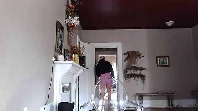 Glamazonx online show from September 24, 2025, 5:38 pm