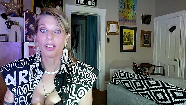 Glamazonx online show from March 2, 2026, 12:24 am