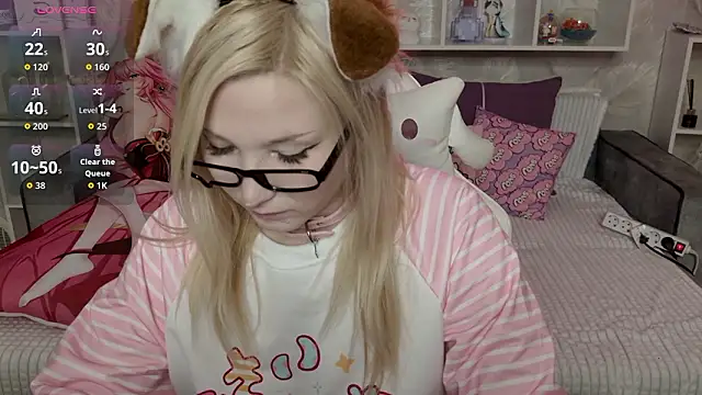 MeowkaKitty online show from March 15, 2026, 2:28 am