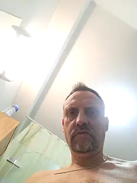 olivier59930 online show from March 28, 2026, 10:04 am