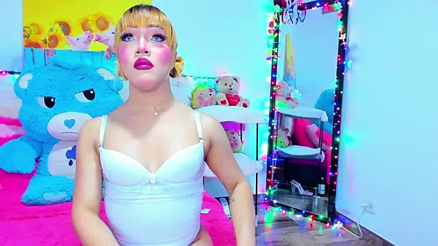 Candy Candy   online show from April 24, 2026, 11:07 pm
