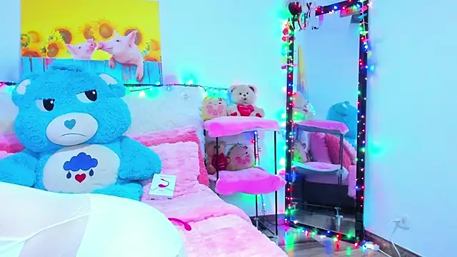 Candy Candy   online show from May 22, 2026, 3:24 am
