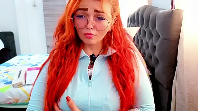 Alexatexa2929 online show from February 10, 2026, 8:02 pm