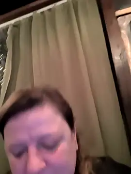 Snapshot of jusichka chatting on April 18, 2026, 6:34 pm jusichka online show from April 18, 2026, 6:34 pm