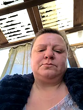 Snapshot of jusichka chatting on April 28, 2026, 6:51 am jusichka online show from April 28, 2026, 6:51 am