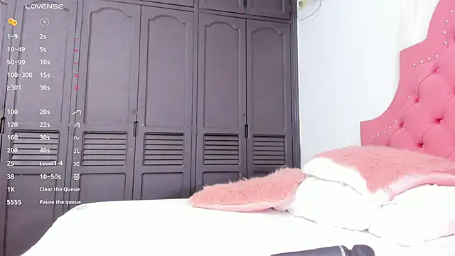 Snapshot of sary_rousse chatting on January 5, 2025, 11:12 pm sary rousse online show from January 5, 2025, 11:12 pm