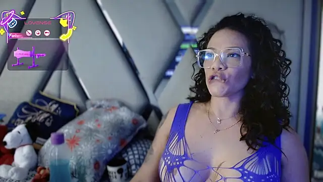 Snapshot of paula_daniela1 chatting on October 20, 2025, 9:37 pm paula daniela1 online show from October 20, 2025, 9:37 pm