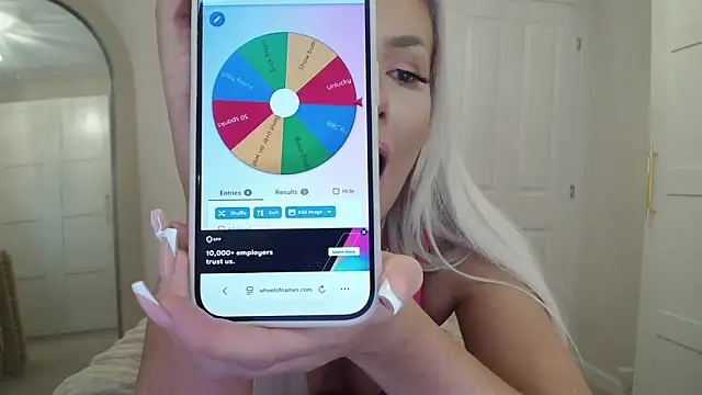 Snapshot of BeccaBailey chatting on December 16, 2025, 8:25 pm BeccaBailey online show from December 16, 2025, 8:25 pm