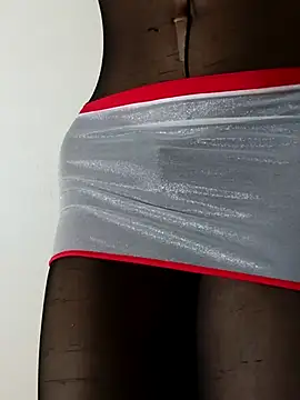 dmmsuzu95 online show from February 28, 2026, 8:15 am