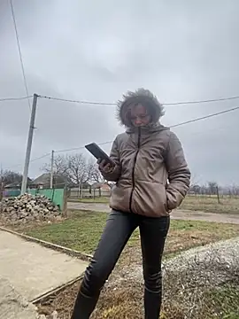 Anita-Smith online show from November 27, 2025, 9:22 am