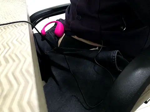 Snapshot of Rafaela_ruiva chatting on February 25, 2025, 6:20 pm Rafaela ruiva online show from February 25, 2025, 6:20 pm