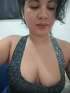 Yara0k online show from June 18, 2026, 11:20 pm