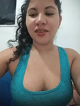 Snapshot of Yara0k chatting on July 23, 2026, 7:17 am Yara0k online show from July 23, 2026, 7:17 am