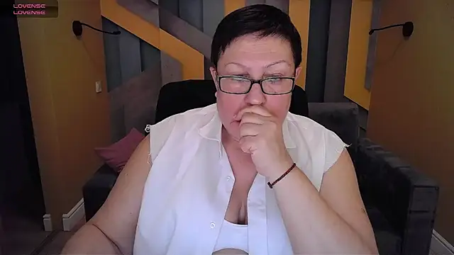 BarbaraTurners online show from February 2, 2025, 6:31 pm