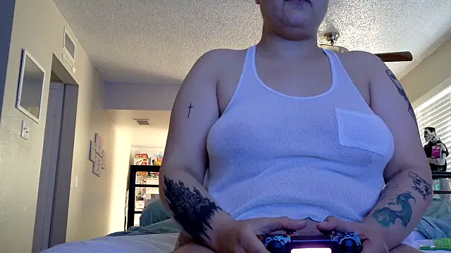 honeeyyy pot online show from October 27, 2025, 11:31 pm