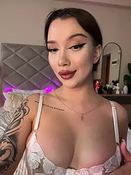 BamBam XO online show from February 8, 2025, 8:09 am