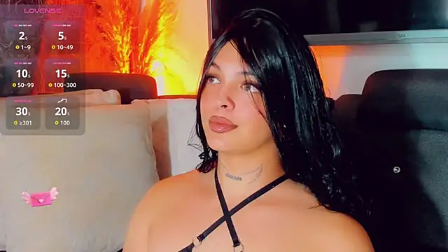 Snapshot of Emmaa_Saenz_ chatting on May 23, 2026, 10:25 pm Emmaa Saenz online show from May 23, 2026, 10:25 pm