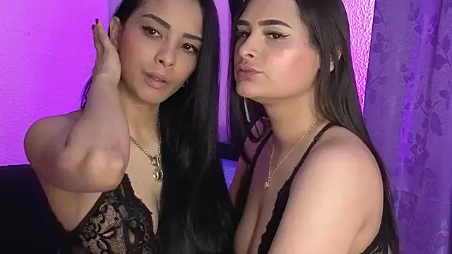 Snapshot of agatha_lovee chatting on October 3, 2025, 7:11 pm agatha lovee online show from October 3, 2025, 7:11 pm