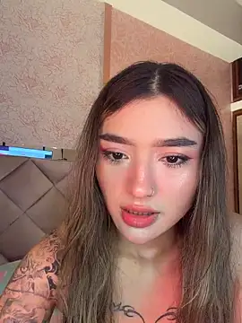 Arianavillada online show from February 6, 2026, 3:33 am