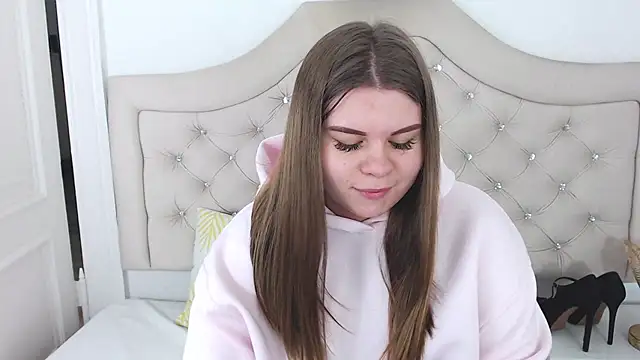 AbbyPleasure online show from January 6, 2025, 1:52 pm