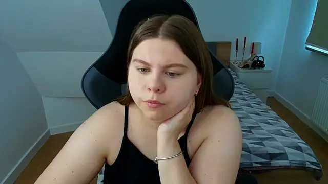 AbbyPleasure online show from June 3, 2026, 9:23 am