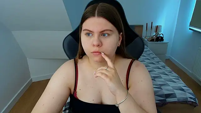 AbbyPleasure online show from June 6, 2026, 11:37 am
