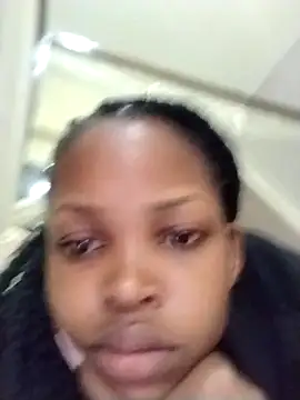 queen-sasha online show from October 18, 2025, 3:02 pm