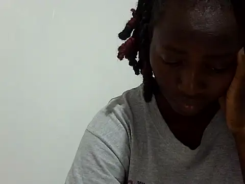 Seeexxxy-bree online show from March 16, 2026, 9:57 am