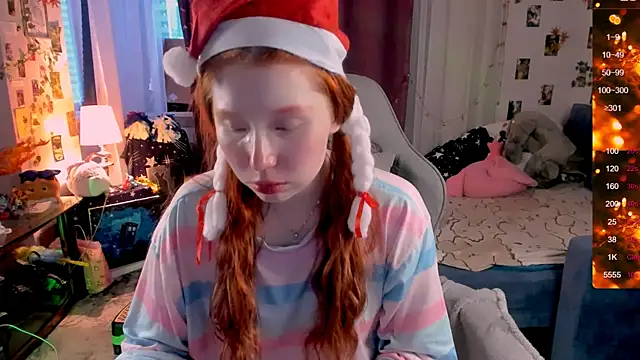 CallMeEffy1 online show from December 23, 2024, 10:32 am