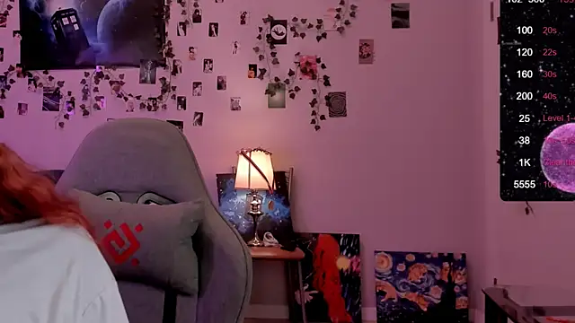 CallMeEffy1 online show from February 26, 2025, 12:05 am