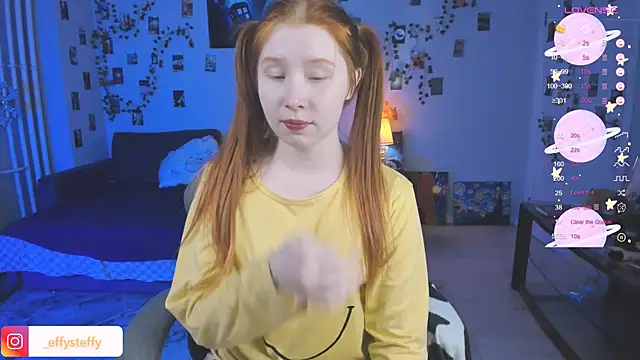 CallMeEffy1 online show from October 9, 2025, 3:43 pm