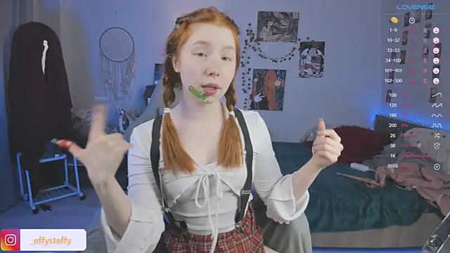 CallMeEffy1 online show from February 19, 2026, 6:37 pm