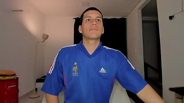 Snapshot of Curlblue chatting on February 25, 2026, 5:06 am Curlblue online show from February 25, 2026, 5:06 am