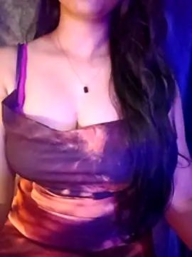 Snapshot of _sunshine- chatting on December 25, 2024, 8:07 pm  sunshine- online show from December 25, 2024, 8:07 pm